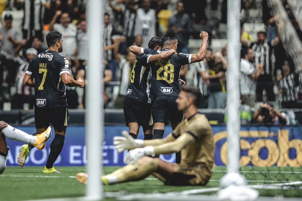Atlético Mineiro vence Ceará por 2 a 1 e abre vantagem na Copa do Brasil