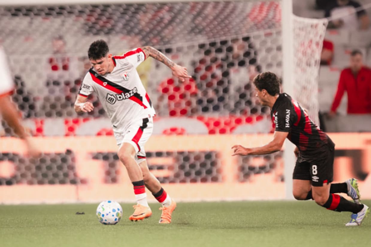 Athletico pressiona, mas Atlético-GO segura empate sem gols na Arena da Baixada