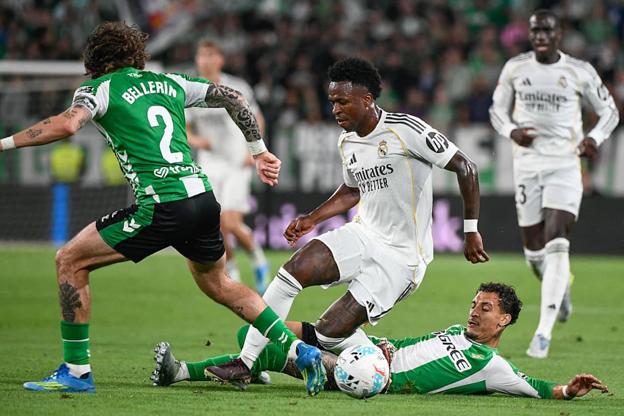 Real Madrid cede empate ao Betis no apagar das luzes e complica briga pelo título espanhol