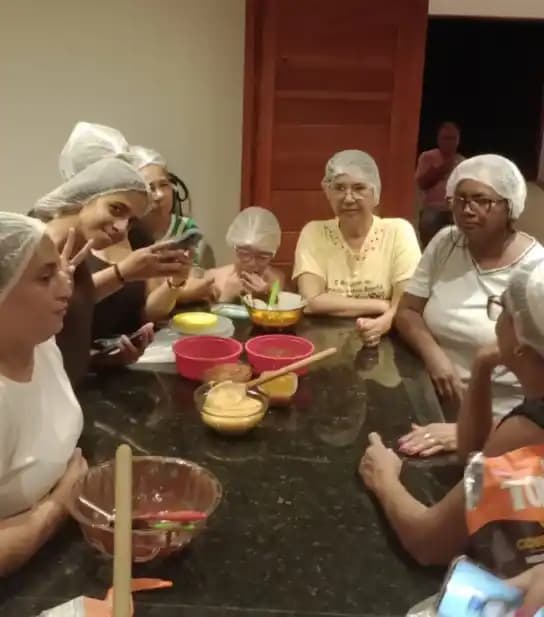 Gentio do Ouro - Projeto Assistir Mais promove oficina de trufas com sabores locais na comunidade de Santo Inácio