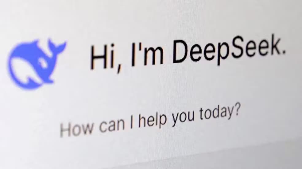 China desafia hegemonia dos EUA com lançamento de IA de baixo custo e alta potência