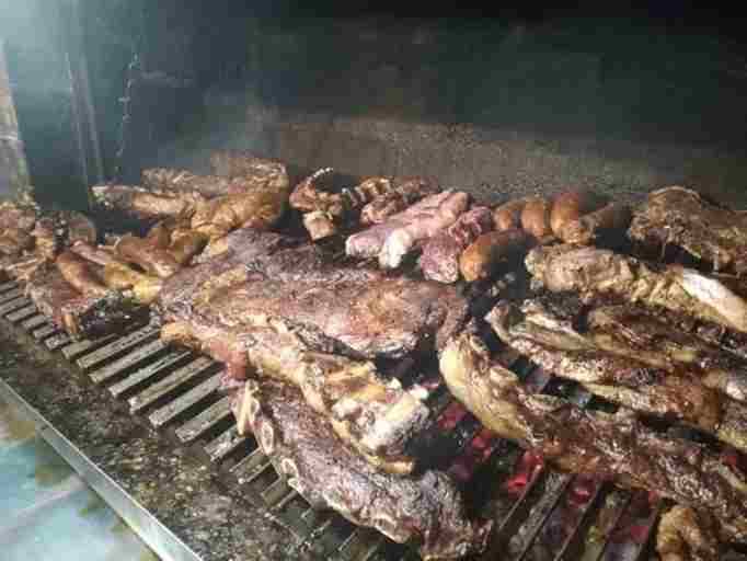 Inflação dispara e carne de burro surge como alternativa econômica na Argentina
