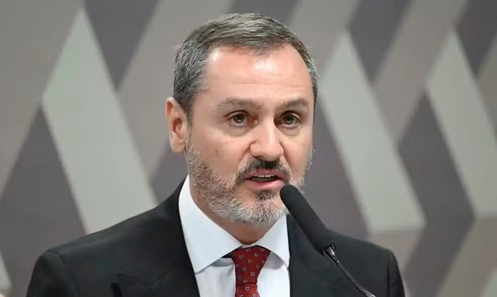 PF revoga credenciais de servidor dos EUA em resposta a medida contra delegado brasileiro