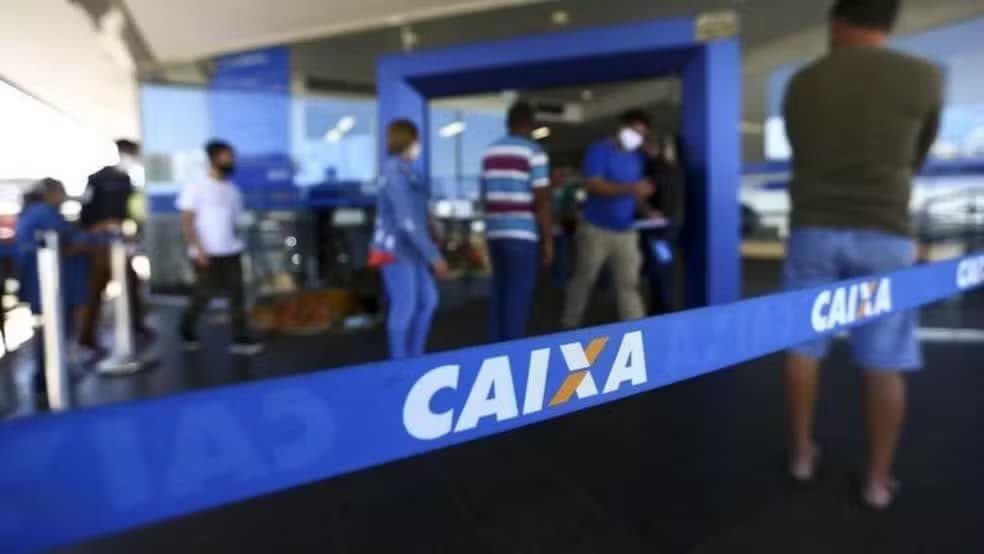 Novas regras do abono salarial devem excluir 4,5 milhões de trabalhadores até 2030