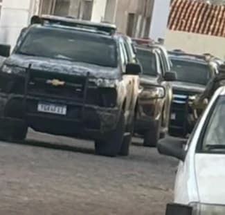 Irecê - Operação Policial com Intensa Troca de Tiros Assusta Moradores no Bairro Ieda