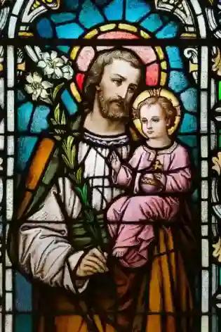 19 de Março: A Força Silenciosa de São José no Coração da Tradição